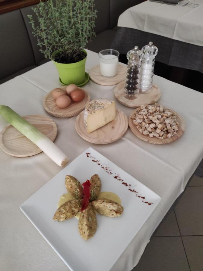 Girasole Grazioli 47 Bed & Breakfast Trento Exterior photo